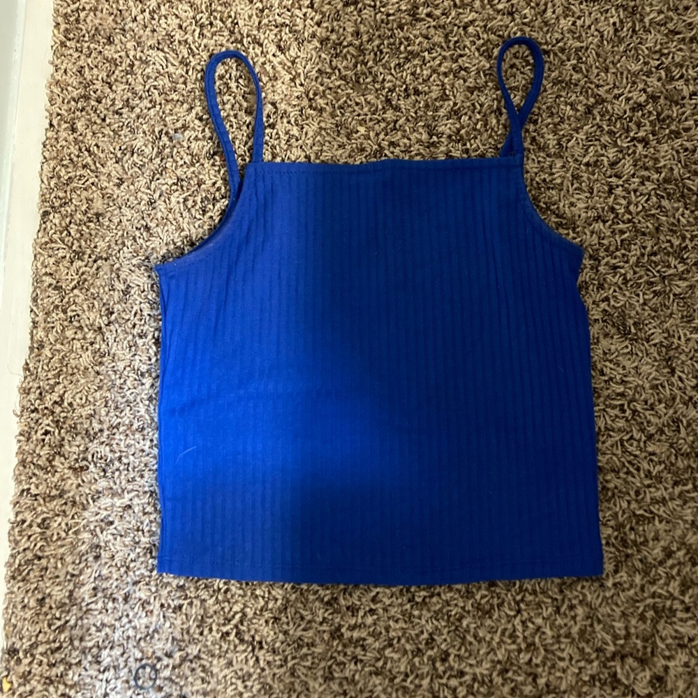 crop top tank top